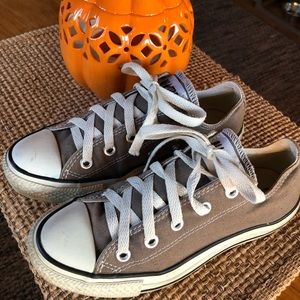 Converse All Star Sneakers in Chocolate Brown, 6.5, Good Pre-Owned Condition